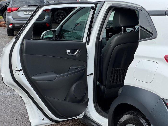 2021 Hyundai Kona Elite