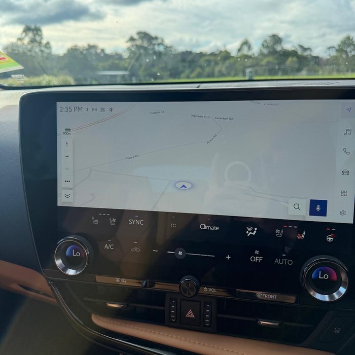 2026 Lexus NX 450h+ Luxury