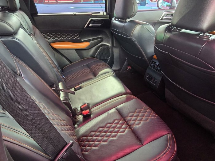 2023 Mitsubishi Outlander Exceed Tourer