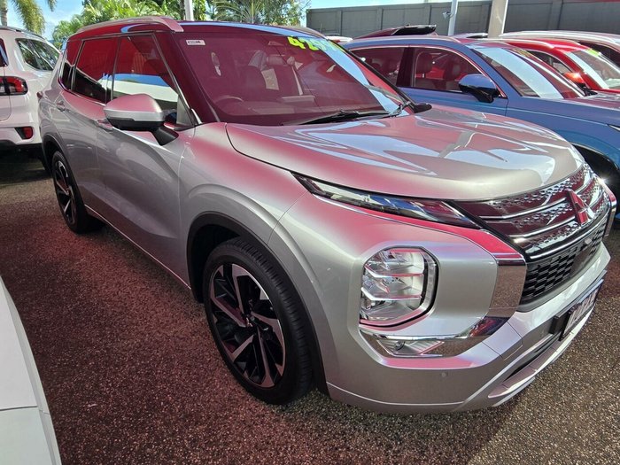 2023 Mitsubishi Outlander Exceed Tourer