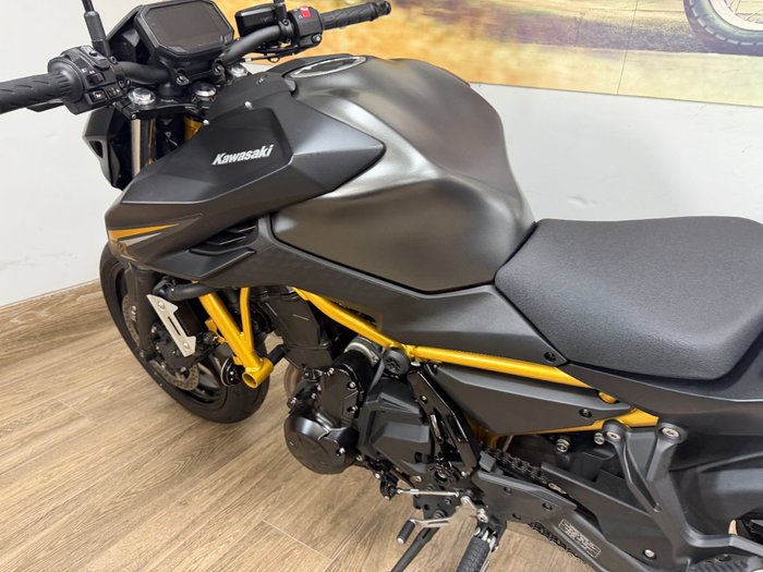 2026 Kawasaki Z 650 S ER650WTFNW GREY/BLACK