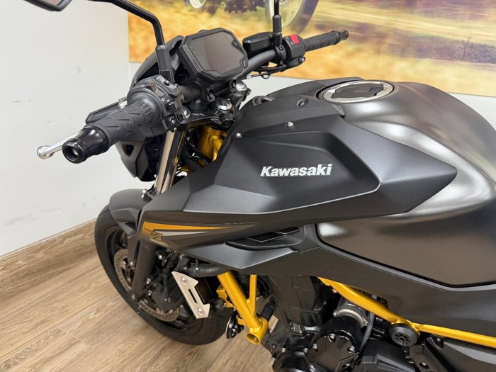 2026 Kawasaki Z 650 S ER650WTFNW GREY/BLACK
