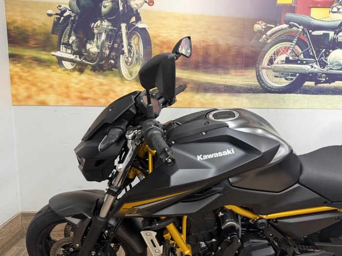 2026 Kawasaki Z 650 S ER650WTFNW GREY/BLACK