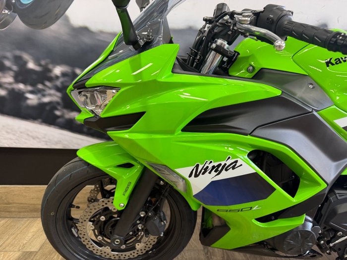 2026 Kawasaki NINJA 650 LIME GREEN