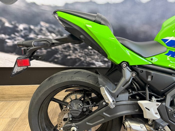 2026 Kawasaki NINJA 650 LIME GREEN