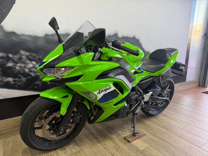 2026 Kawasaki NINJA 650 LIME GREEN