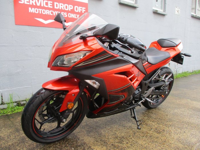 2014 Kawasaki NINJA 300 ORANGE