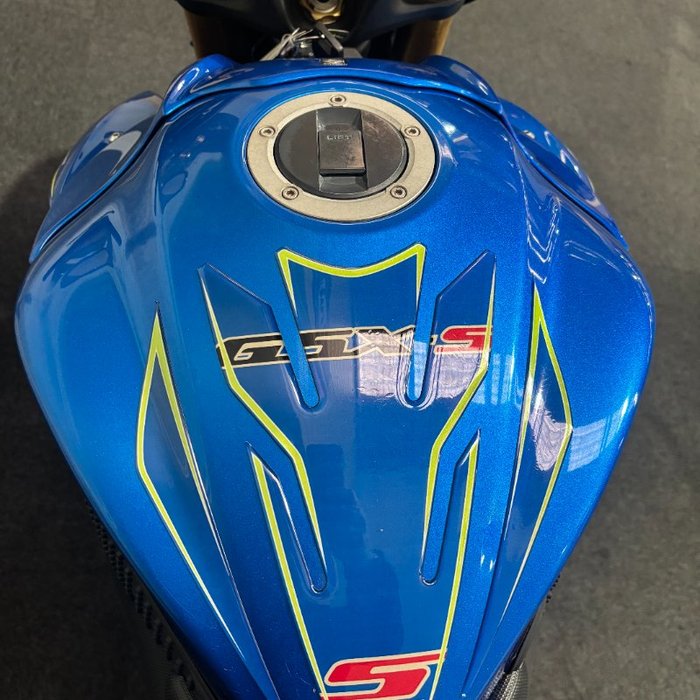 2016 Suzuki GSX-S1000 Blue