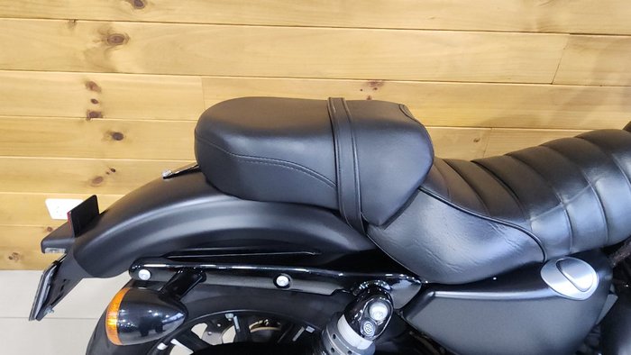 2017 HARLEY-DAVIDSON XL883 IRON 883