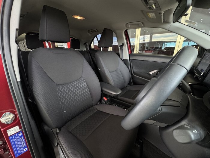 2025 Toyota Yaris Cross GXL