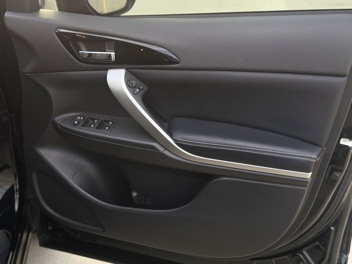 2023 Mitsubishi Eclipse Cross PHEV Exceed