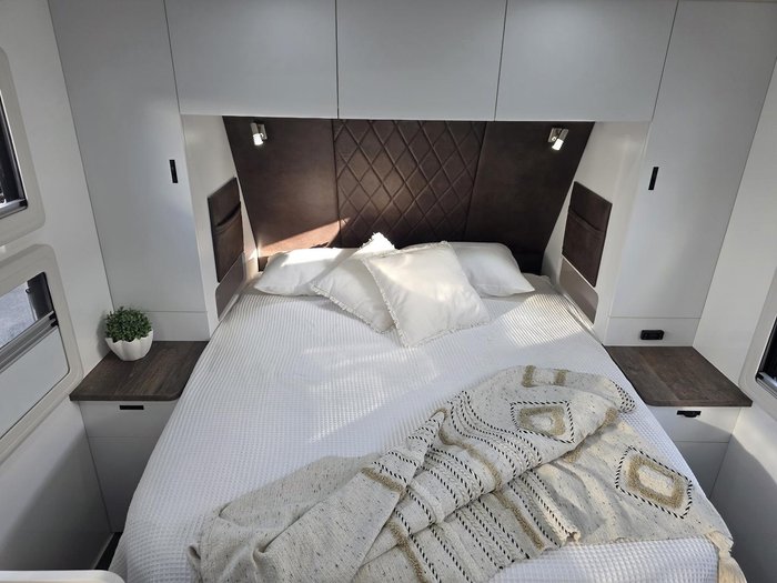 2023 Urban Caravans X-Treme 18'9