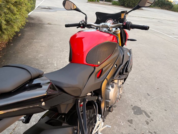 2019 BMW Motorrad S 1000 R SPORT