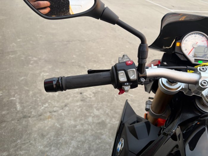 2019 BMW Motorrad S 1000 R SPORT