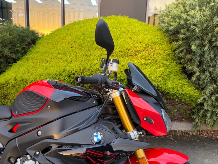 2019 BMW Motorrad S 1000 R SPORT