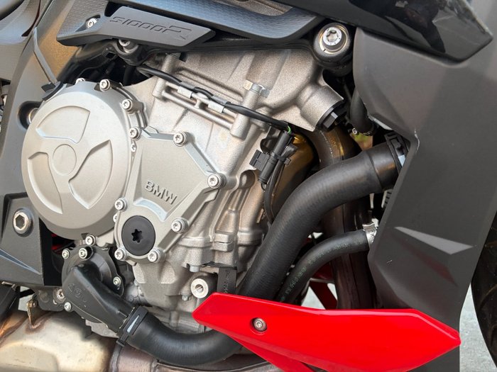 2019 BMW Motorrad S 1000 R SPORT