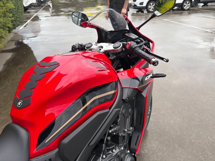 2023 Honda CBR650R