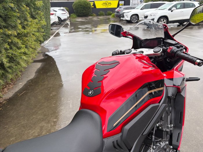 2023 Honda CBR650R
