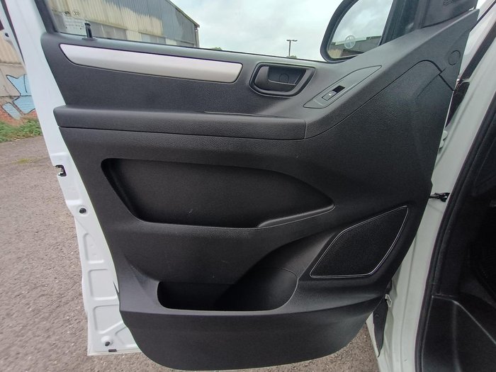 2023 LDV G10 +