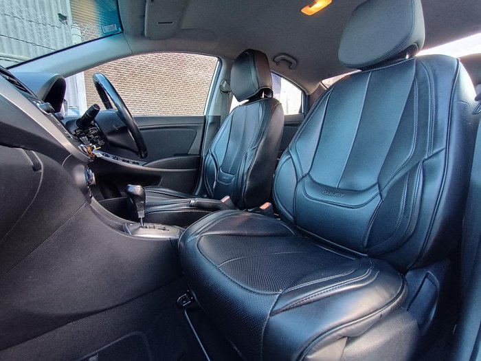 2016 Hyundai Accent Active
