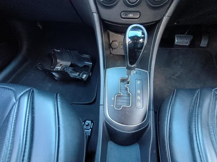 2016 Hyundai Accent Active