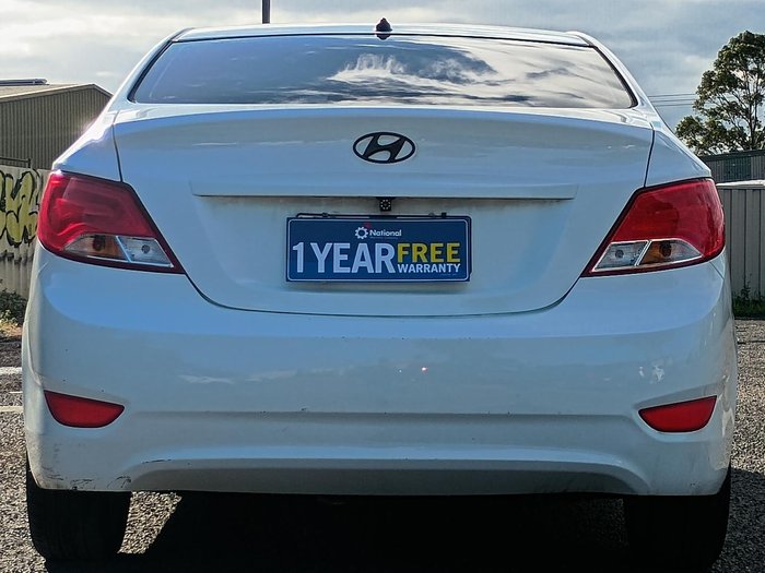 2016 Hyundai Accent Active
