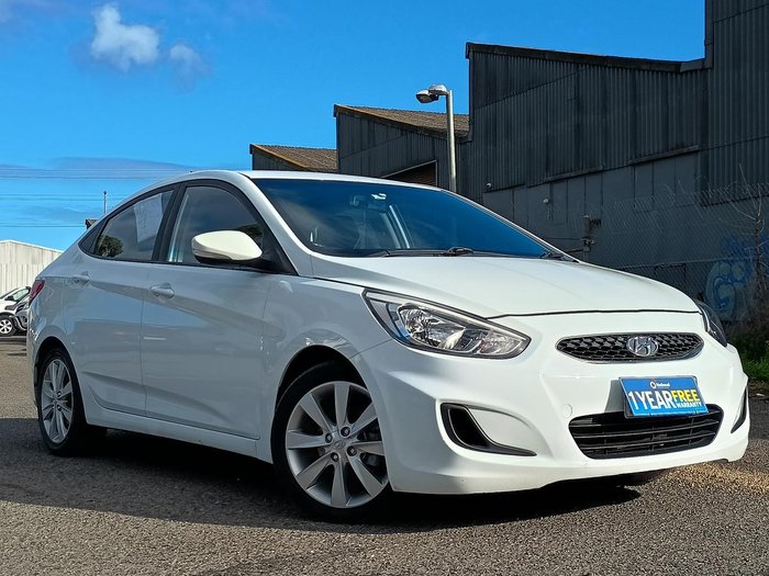 2016 Hyundai Accent Active