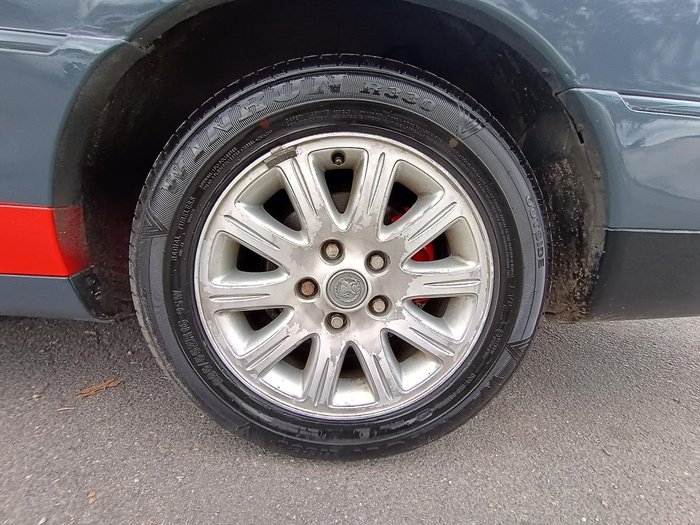 2001 Holden Statesman