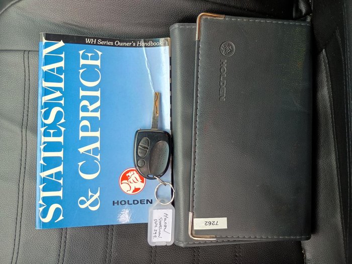 2001 Holden Statesman
