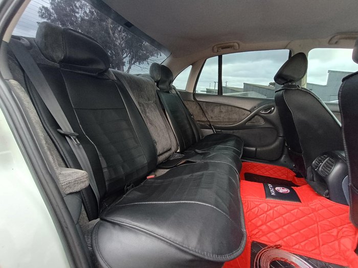 2001 Holden Statesman