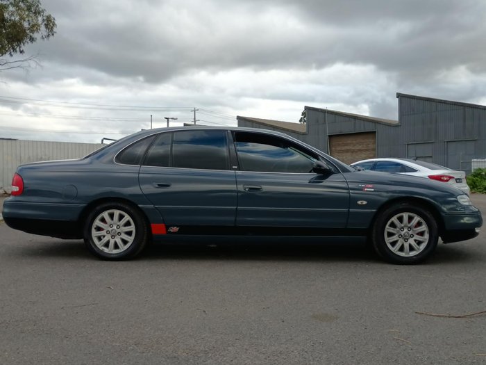2001 Holden Statesman