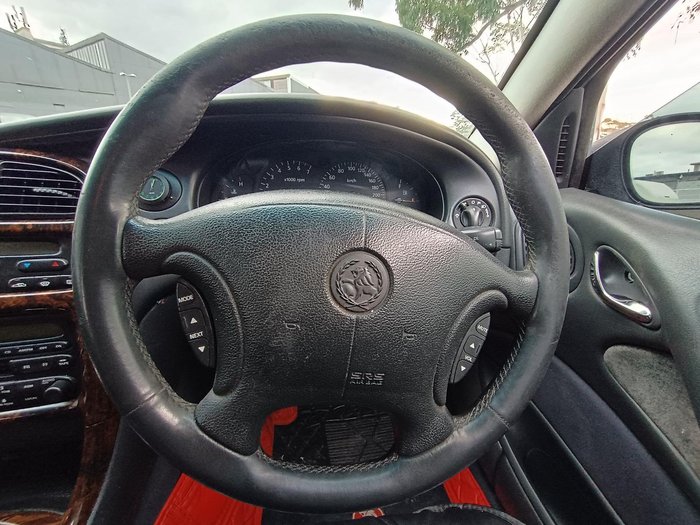 2001 Holden Statesman