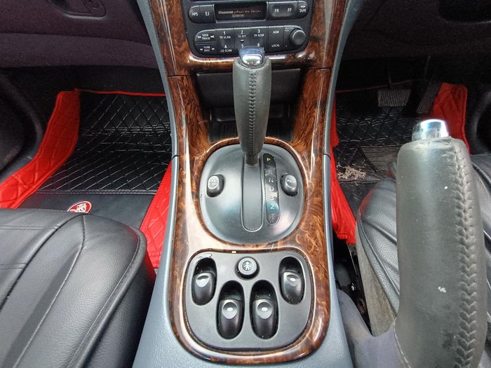 2001 Holden Statesman