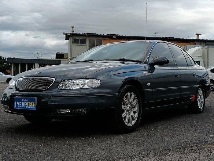2001 Holden Statesman