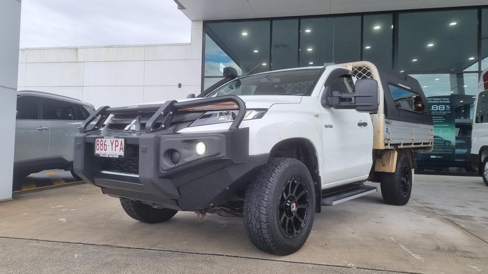 2018 Mitsubishi Triton GLX