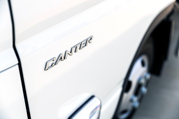 2026 Fuso Canter 815 Tipper White