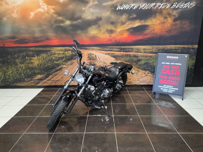2017 Yamaha XVS650 V-STAR CUSTOM BLACK