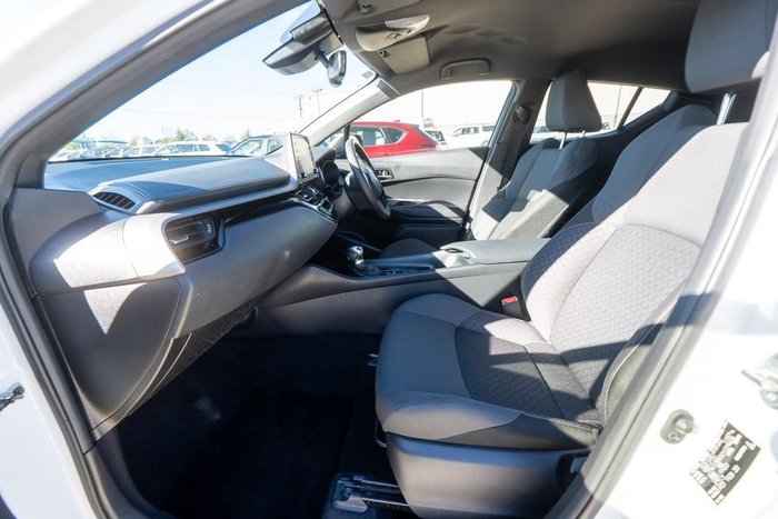 2022 Toyota C-HR GXL