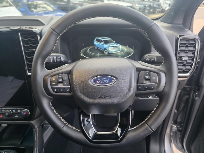 2025 Ford Everest Platinum