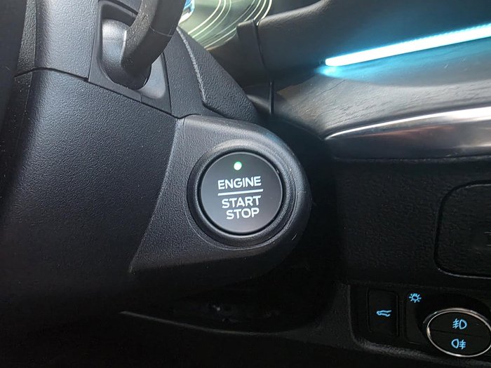 2025 Ford Everest Platinum