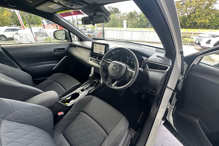 2025 Toyota Corolla Cross GX