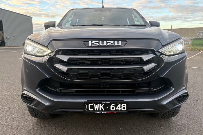 2023 Isuzu MU-X LS-M