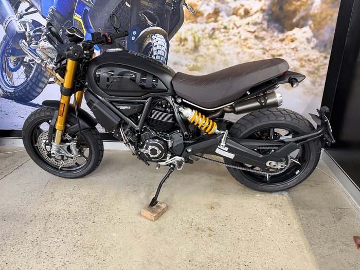 2023 DUCATI SCRAMBLER SPORT PRO BLACK