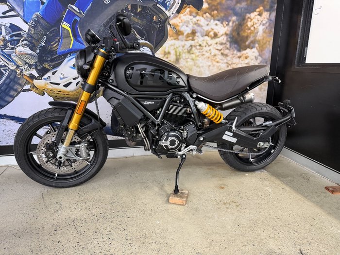 2023 DUCATI SCRAMBLER SPORT PRO BLACK