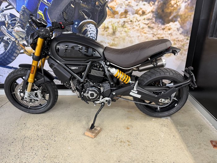 2023 DUCATI SCRAMBLER SPORT PRO BLACK