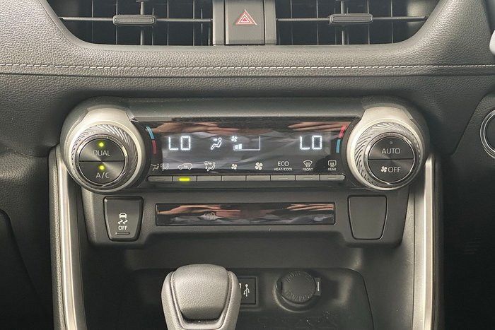 2025 Toyota RAV4 GX