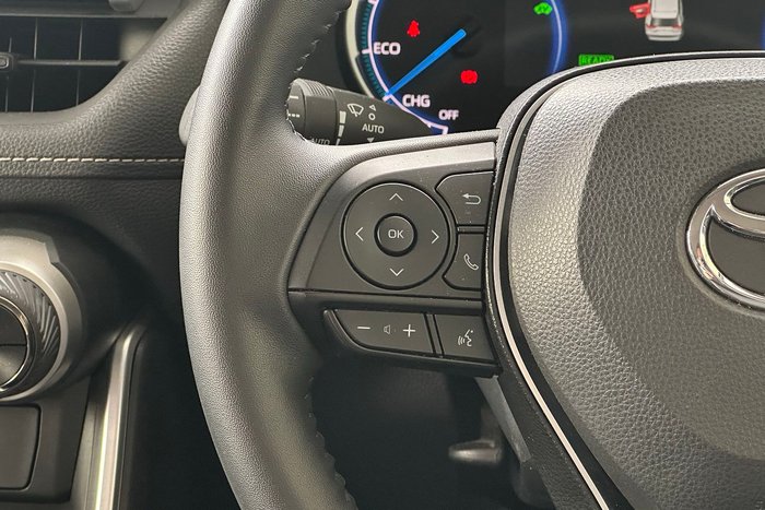 2025 Toyota RAV4 GX