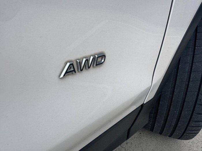 2017 Ford Escape Titanium ZG AWD White