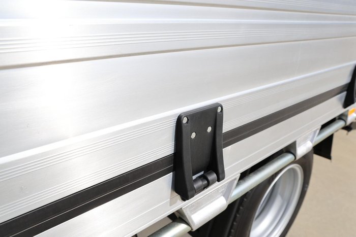 2026 Fuso Canter 515 Alloy Tray White