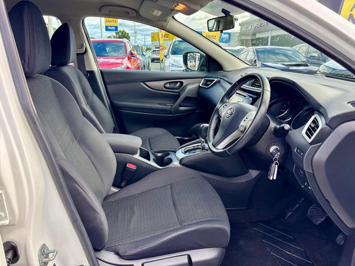 2016 Nissan QASHQAI ST